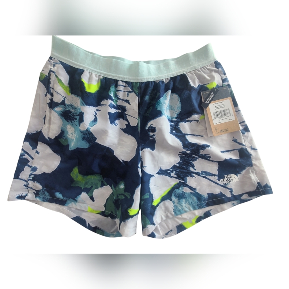 The North Face Wander Shorts Standard Fit Size Medium